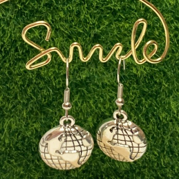 Globe Earring, Earth Earring, Planet Earring, World Earring, Teacher Earring - Picture 7 of 7
